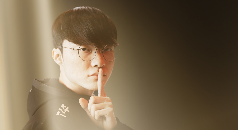 英雄联盟外服官方宣布：“名人堂”成立并推出相关限定皮肤 首位入选者无可争议